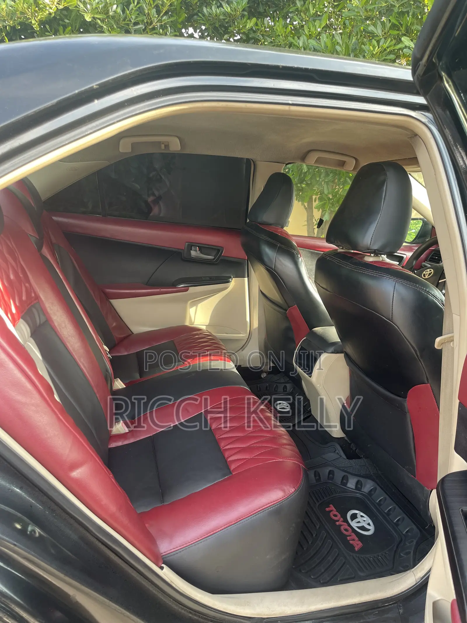 Toyota Camry LE 4dr Sedan (2.5L 4cyl 6A) 2014 Black