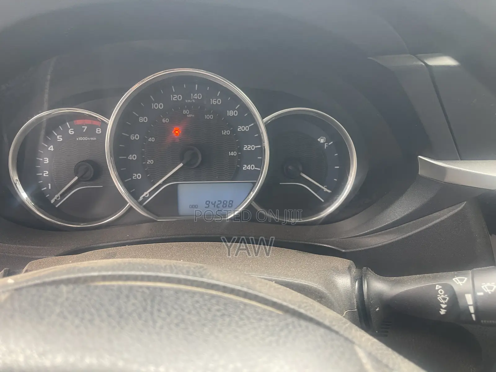 Toyota Corolla LE Eco 4dr Sedan (1.8L 4cyl CVT) 2016 Red
