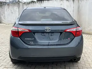 Toyota Corolla S 4dr Sedan (1.8L 4cyl CVT) 2016 Black