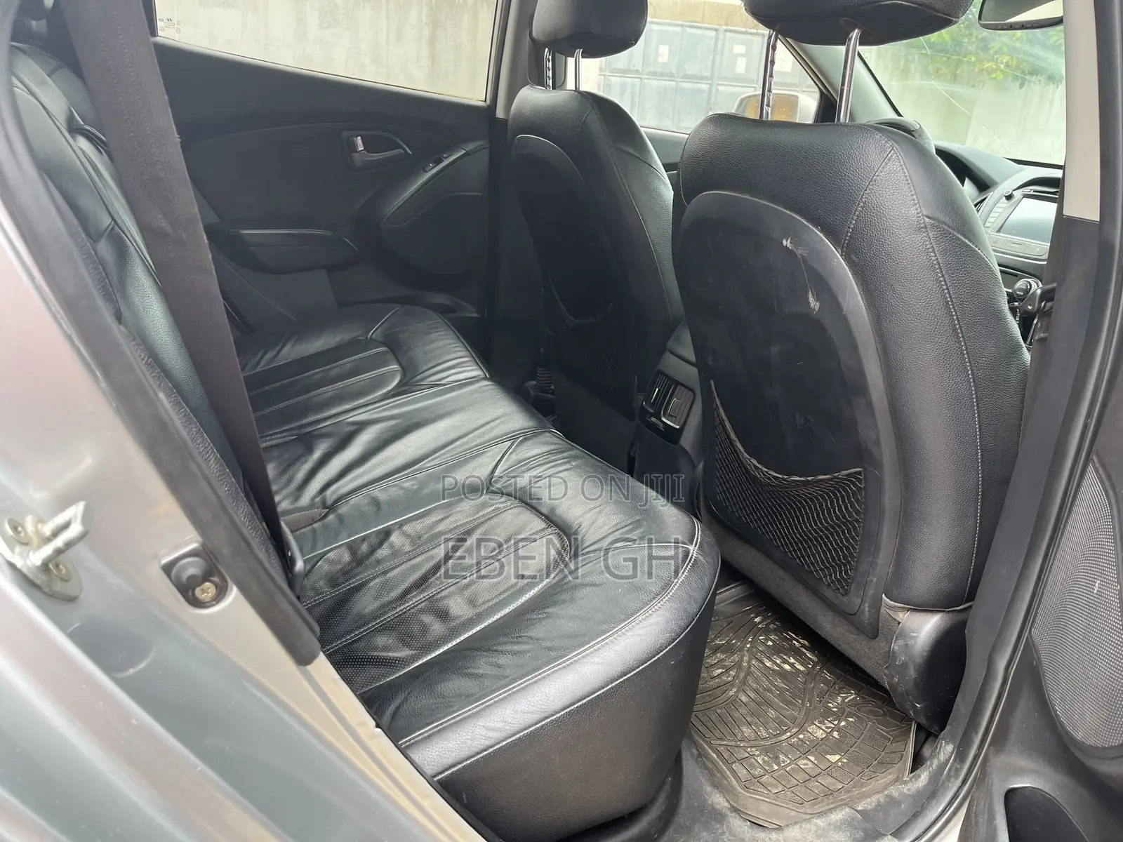 Hyundai Tucson Limited AWD 2012 Silver