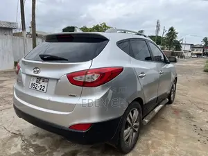 Hyundai Tucson Limited AWD 2012 Silver