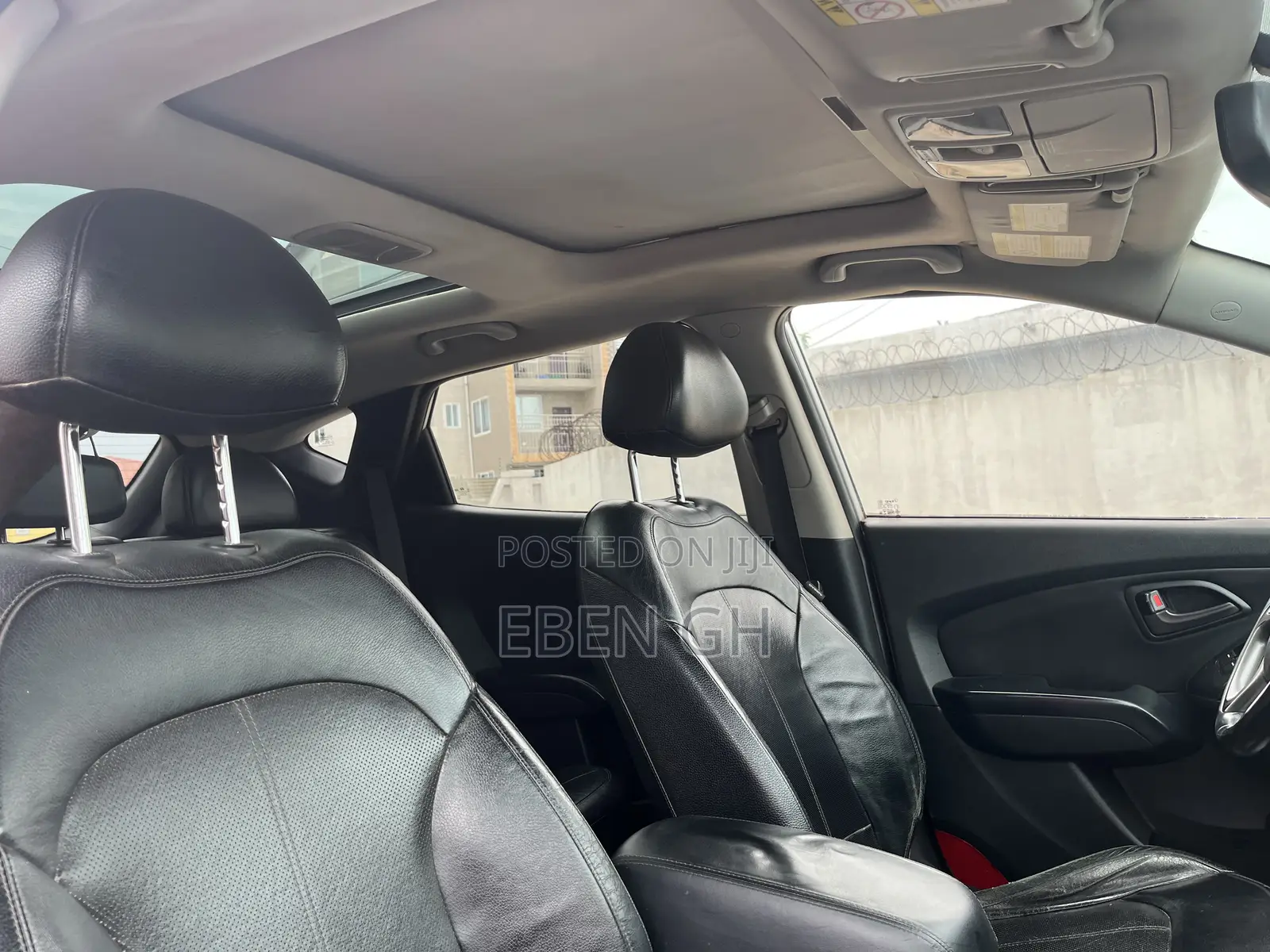 Hyundai Tucson Limited AWD 2012 Silver