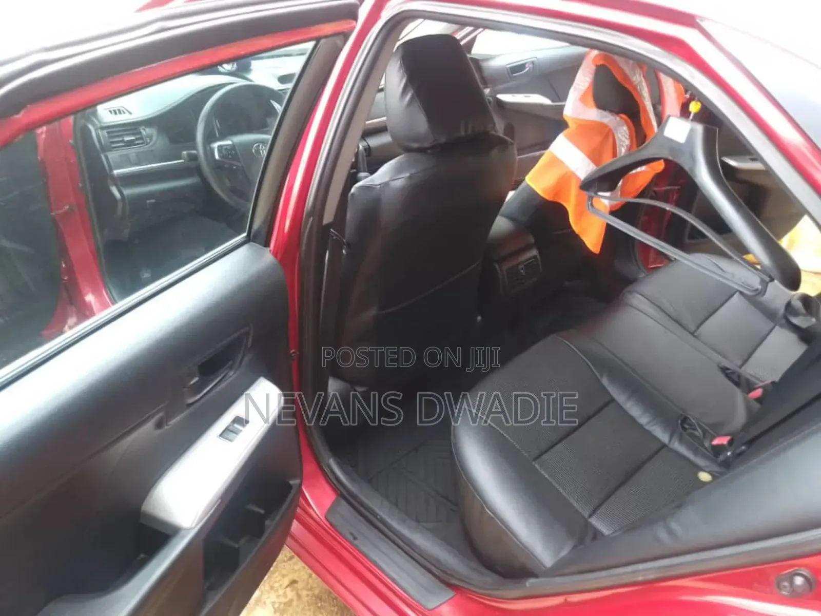 Toyota Camry Hybrid 2023 Red