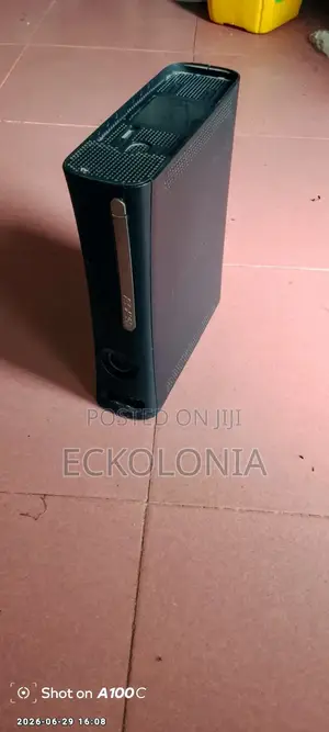 Microsoft Xbox 360 Console