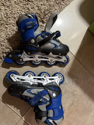 Skating Shoes for Kids (Size 36 Europe)