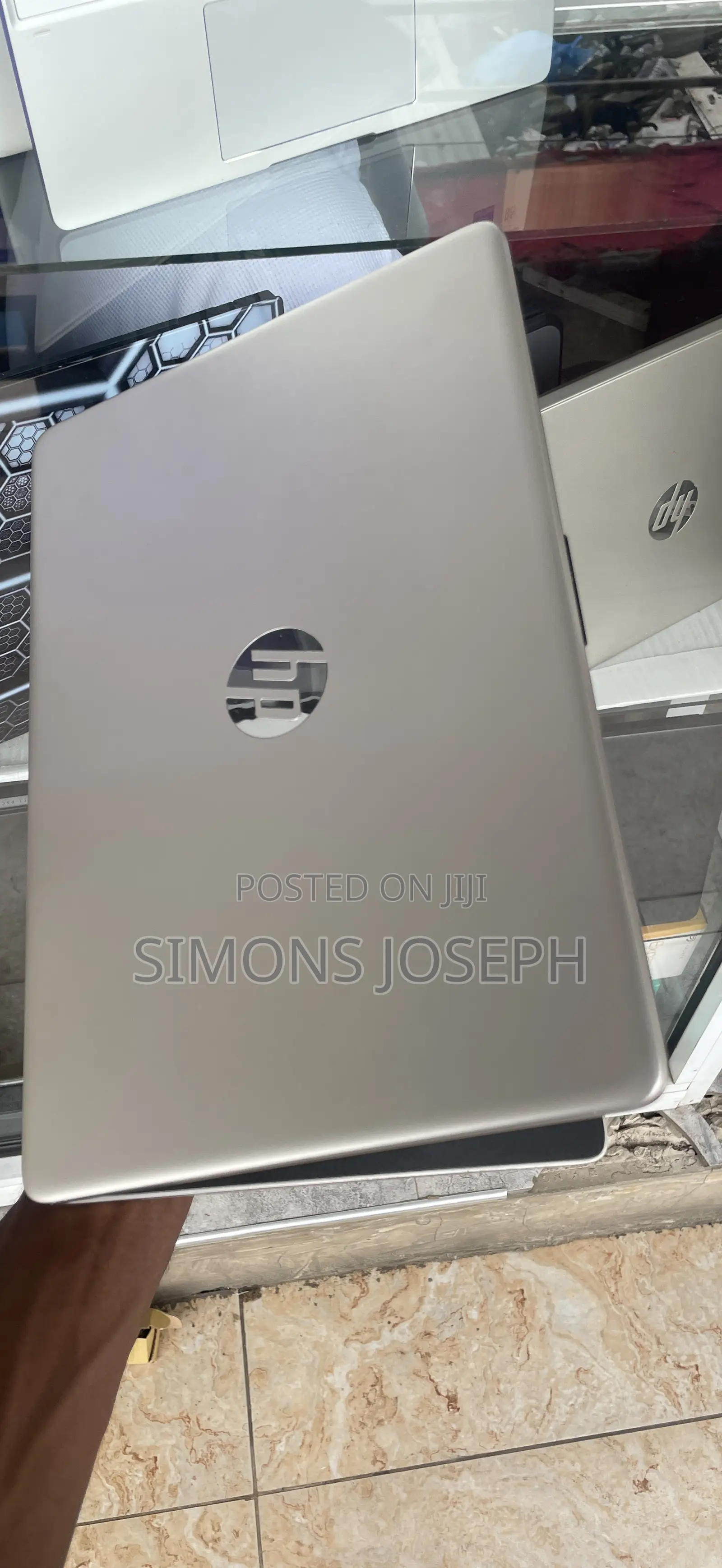 Laptop HP 14-dq1025cl 8GB Intel Core i5 SSD 256GB