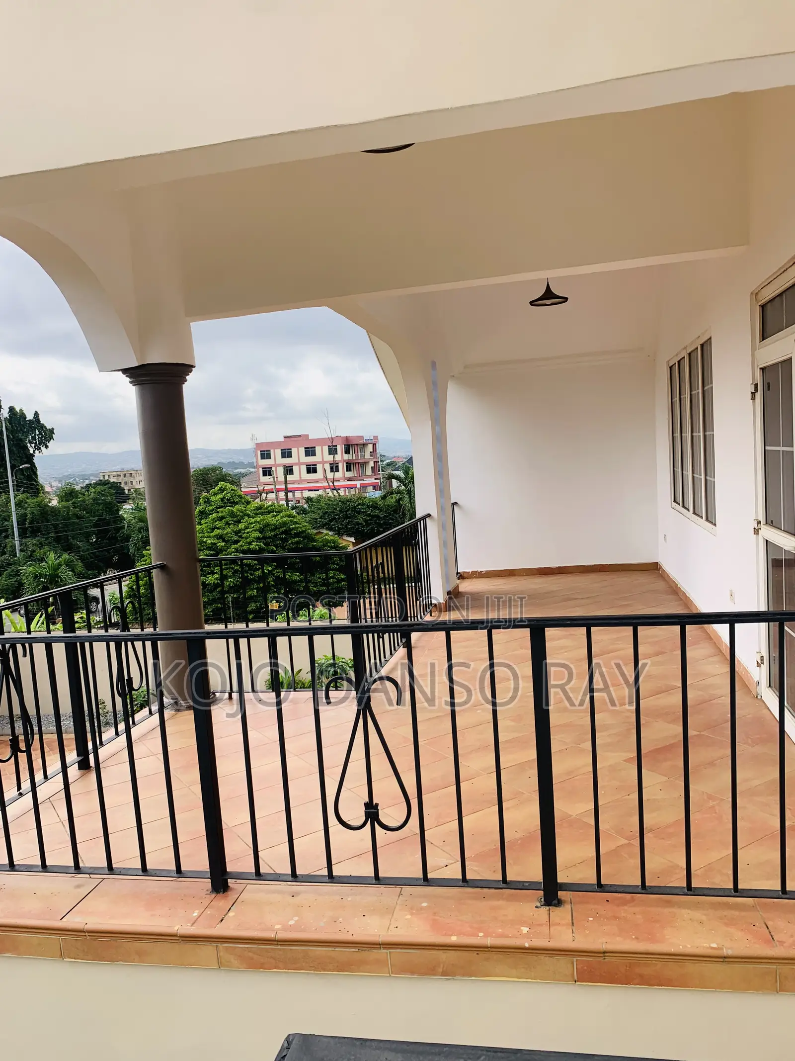 7bdrm House in Pandak Agency, West Legon for rent