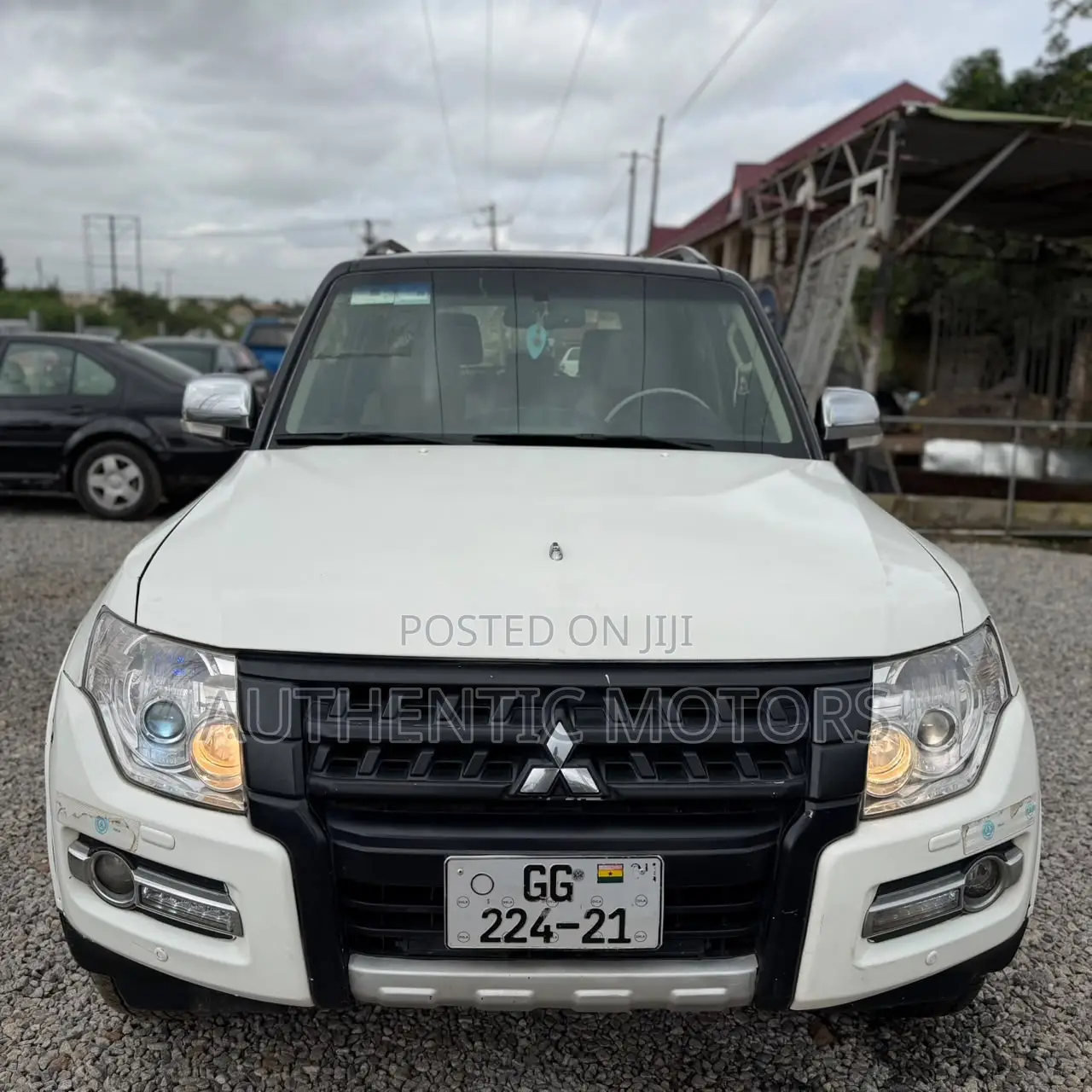 Mitsubishi Pajero V80 3.5 V6 GL/GLS 2015 White
