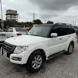 Mitsubishi Pajero V80 3.5 V6 GL/GLS 2015 White
