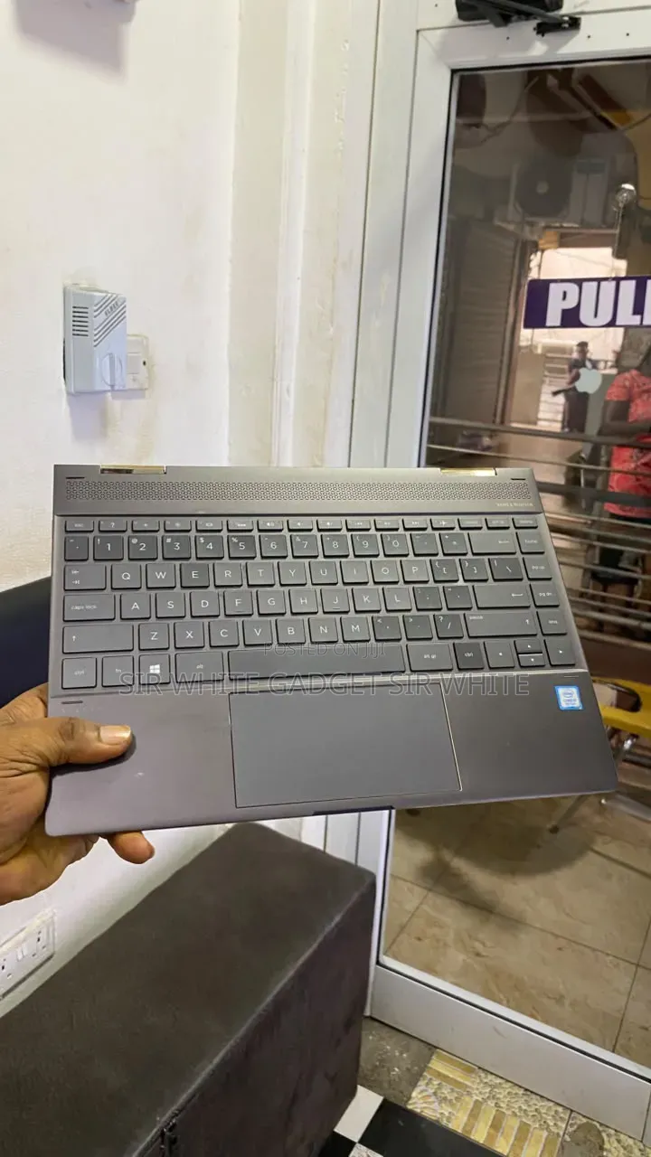 Laptop HP Spectre X360 16GB Intel SSD 256GB
