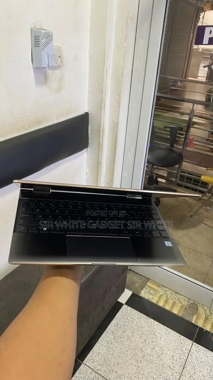 Laptop HP Spectre X360 16GB Intel SSD 256GB