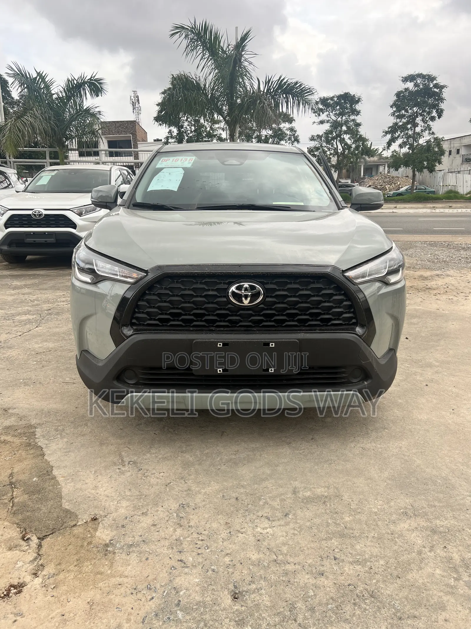 Toyota Corolla Cross LE 2WD 2024