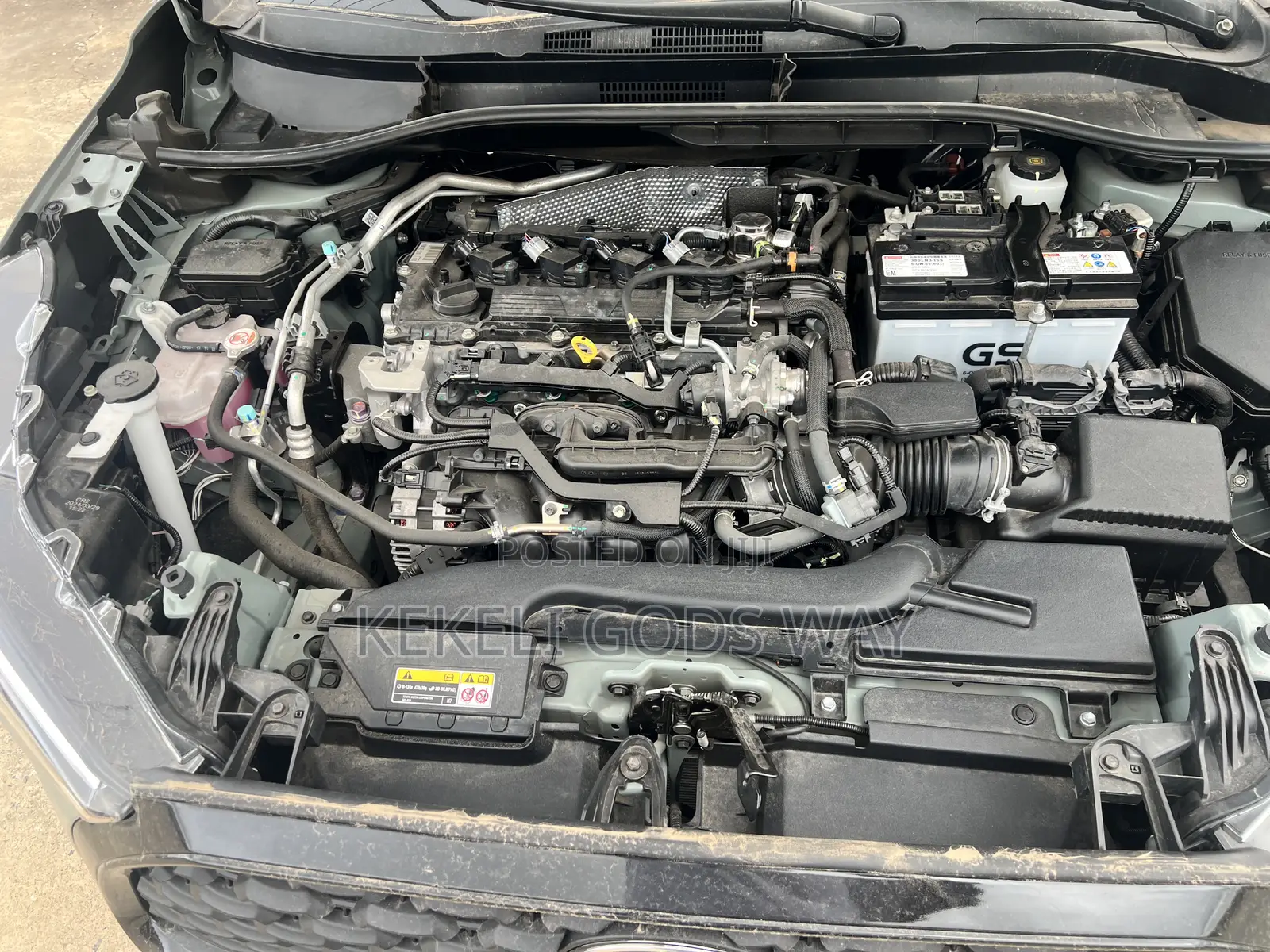 Toyota Corolla Cross LE 2WD 2024