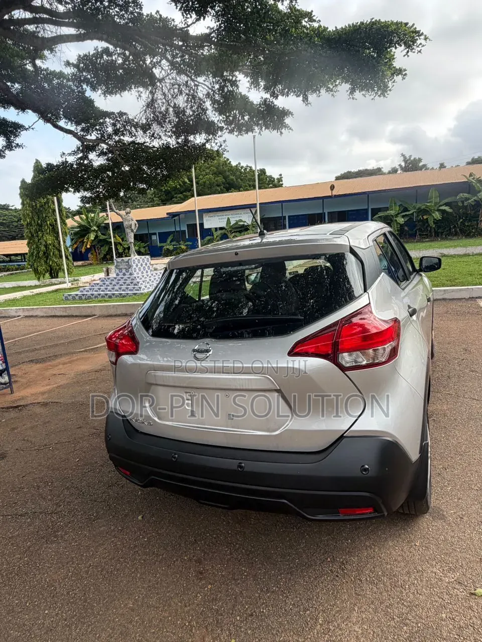 Nissan Kicks S 2020 Gray