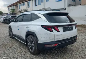 Hyundai Tucson Limited 2022 White