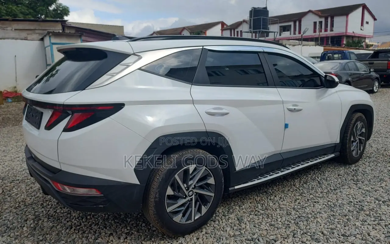 Hyundai Tucson Limited 2022 White