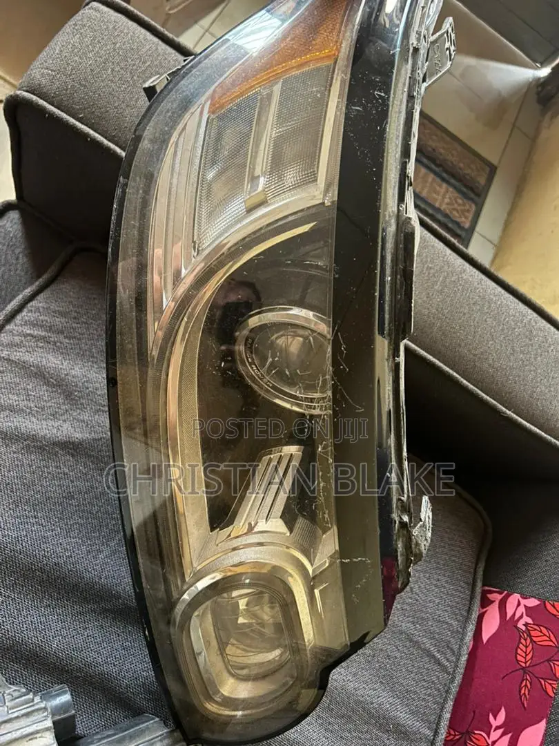 2014 T0 2017 Range Rover Headlights