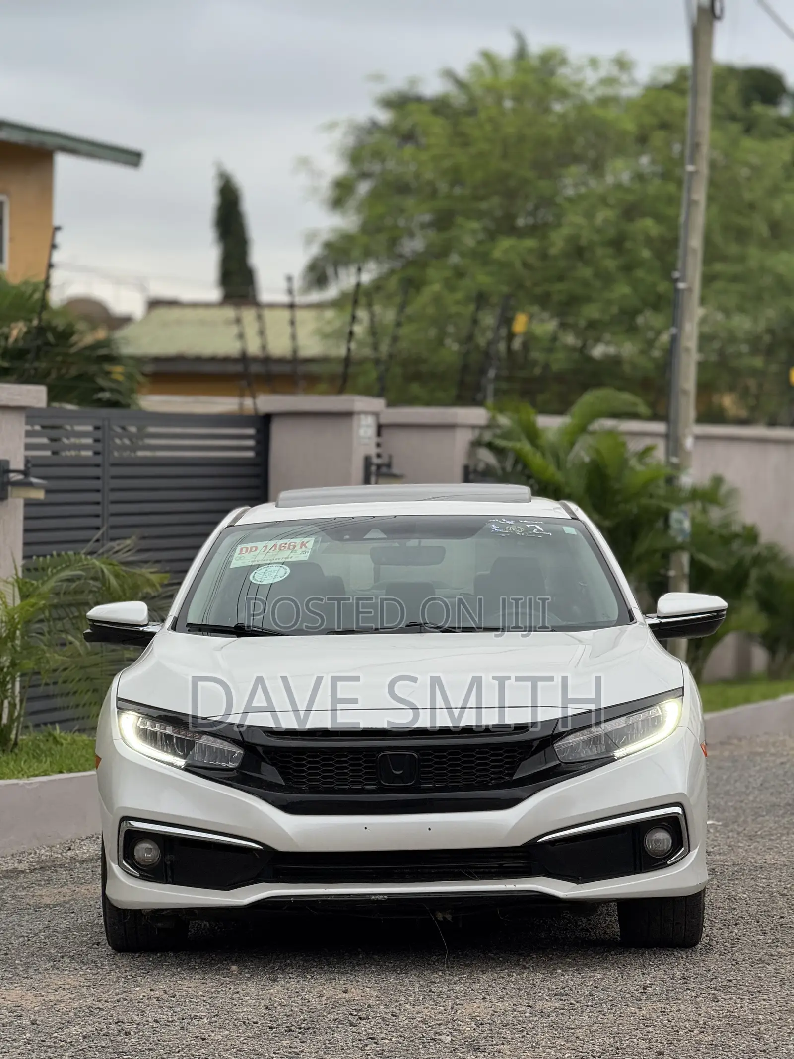 Honda Civic Touring Sedan 2019 White