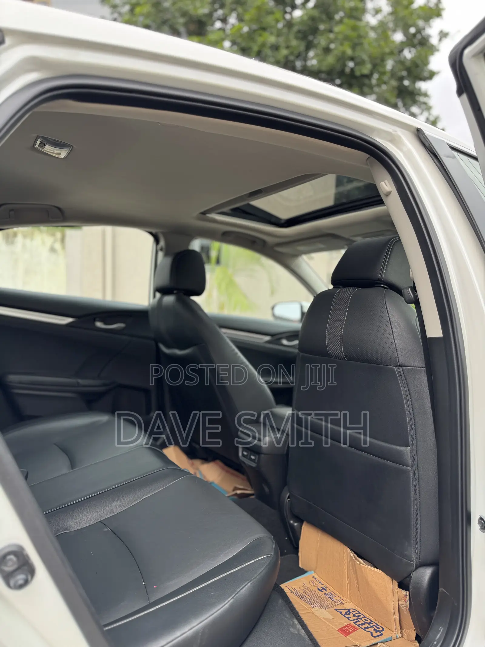 Honda Civic Touring Sedan 2019 White