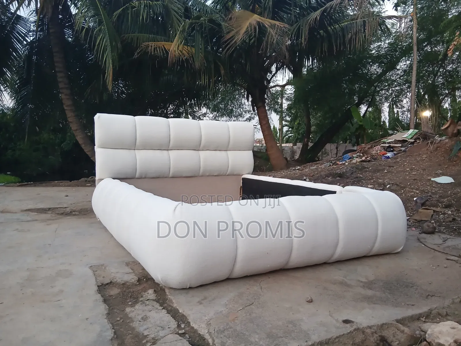 Design Double Bed Frame for Sale