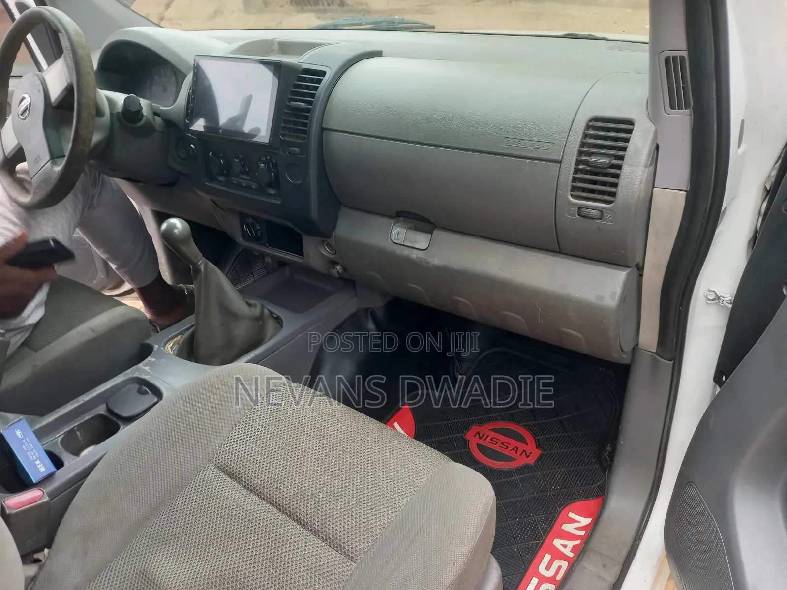 Nissan Navara 2014 White