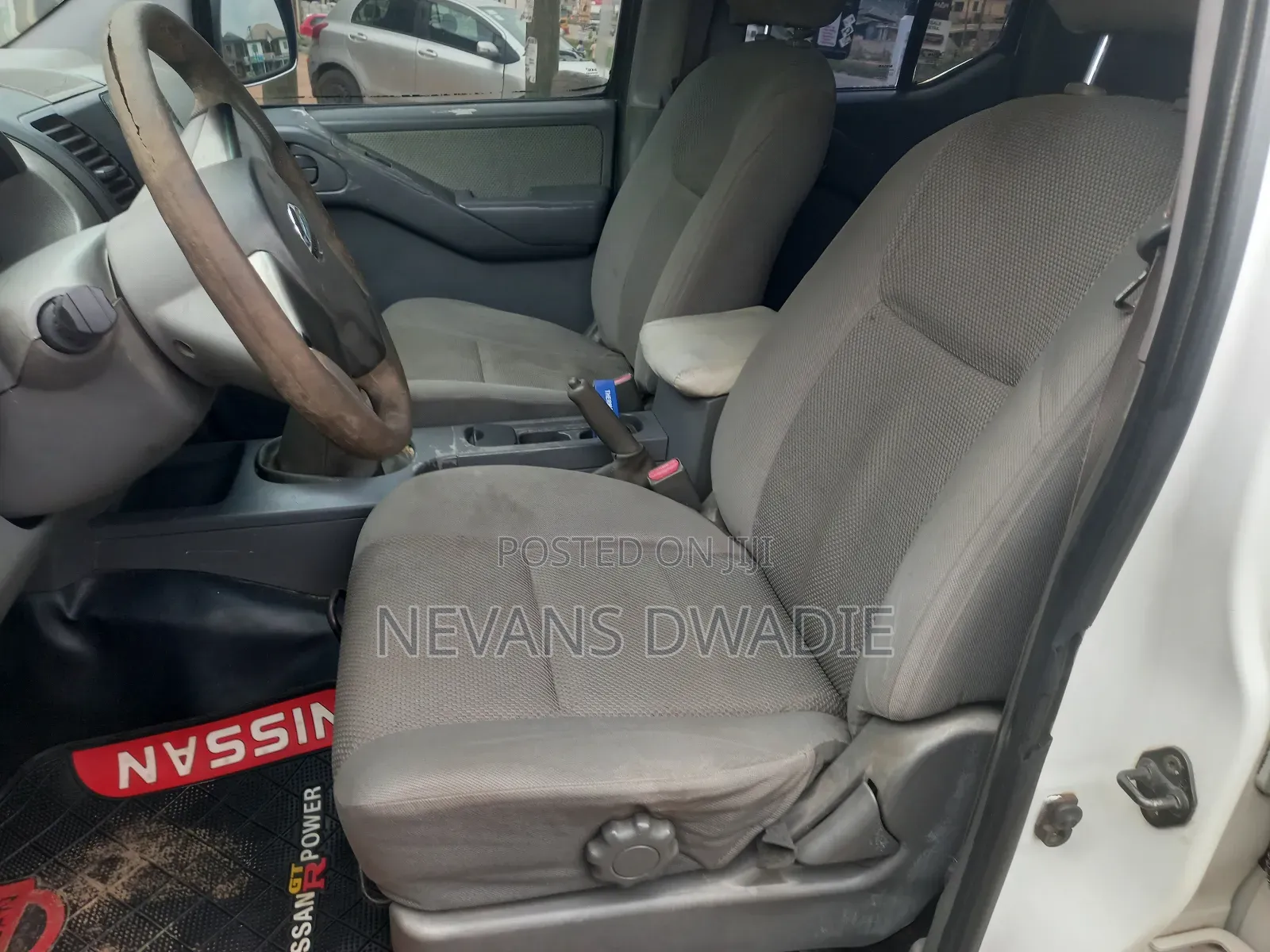 Nissan Navara 2014 White