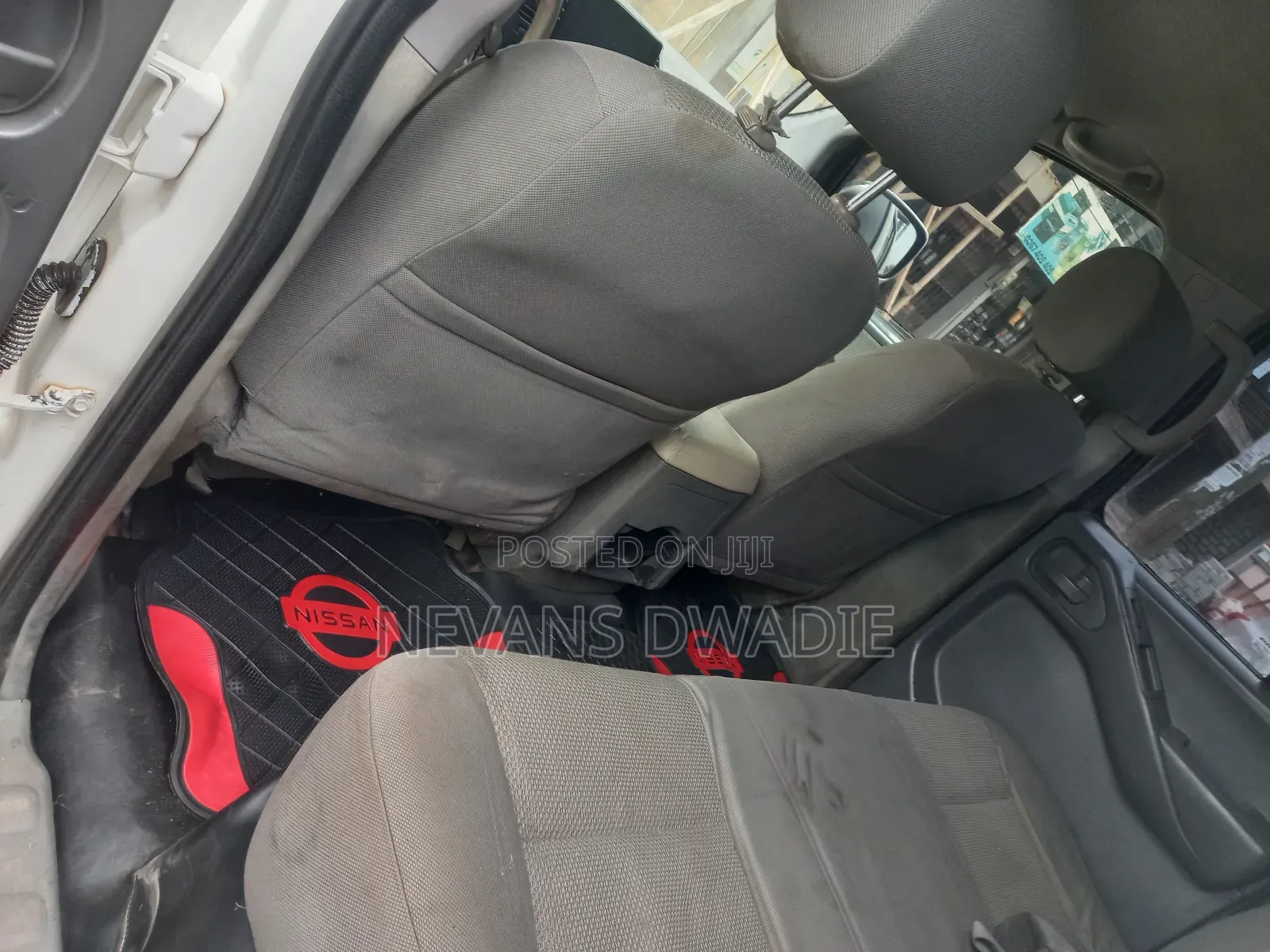 Nissan Navara 2014 White