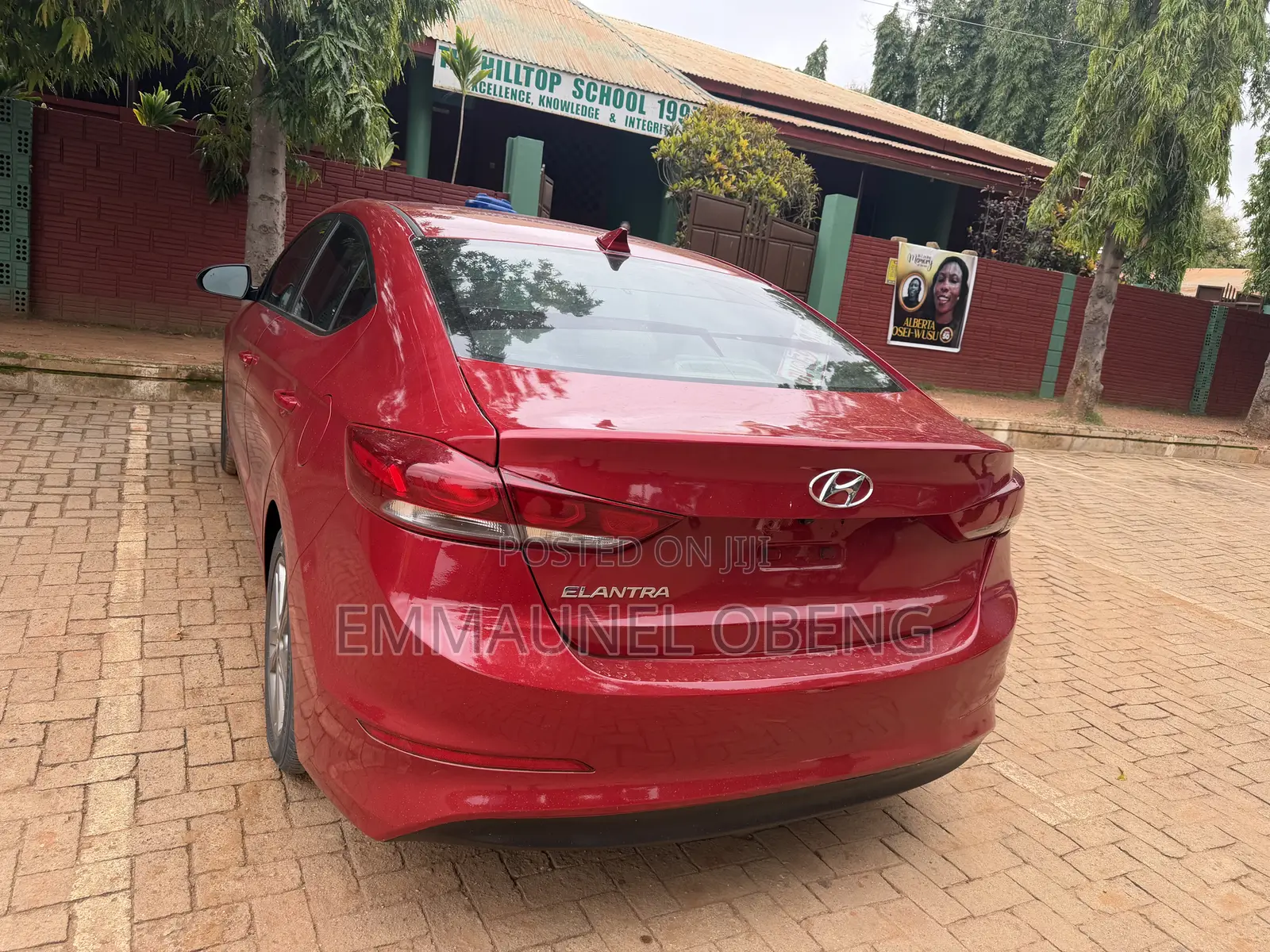 Hyundai Elantra 2017 Red