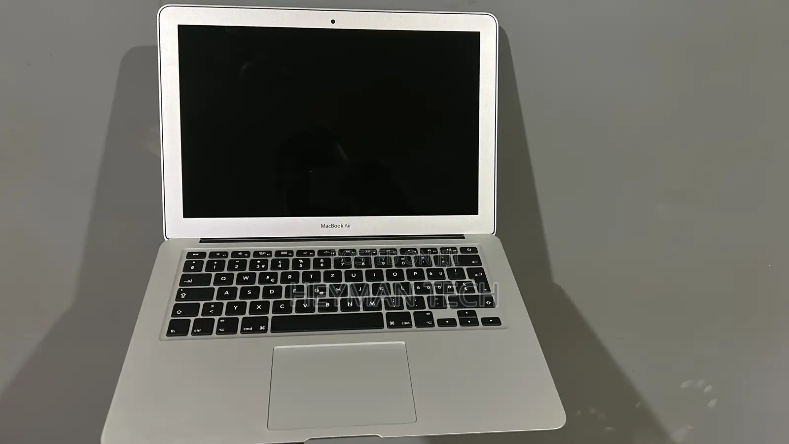 Laptop Apple MacBook Air 4GB Intel Core i5 SSD 128GB