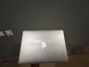 Laptop Apple MacBook Air 4GB Intel Core i5 SSD 128GB