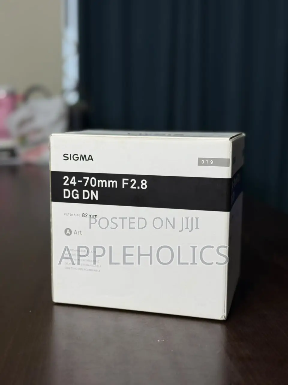 Brand New Sigma 24-70 Mm F2.8 Lense