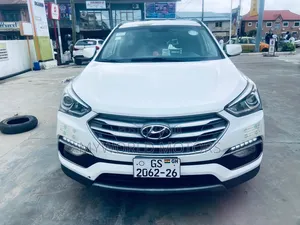 Hyundai Santa Fe 2017 White