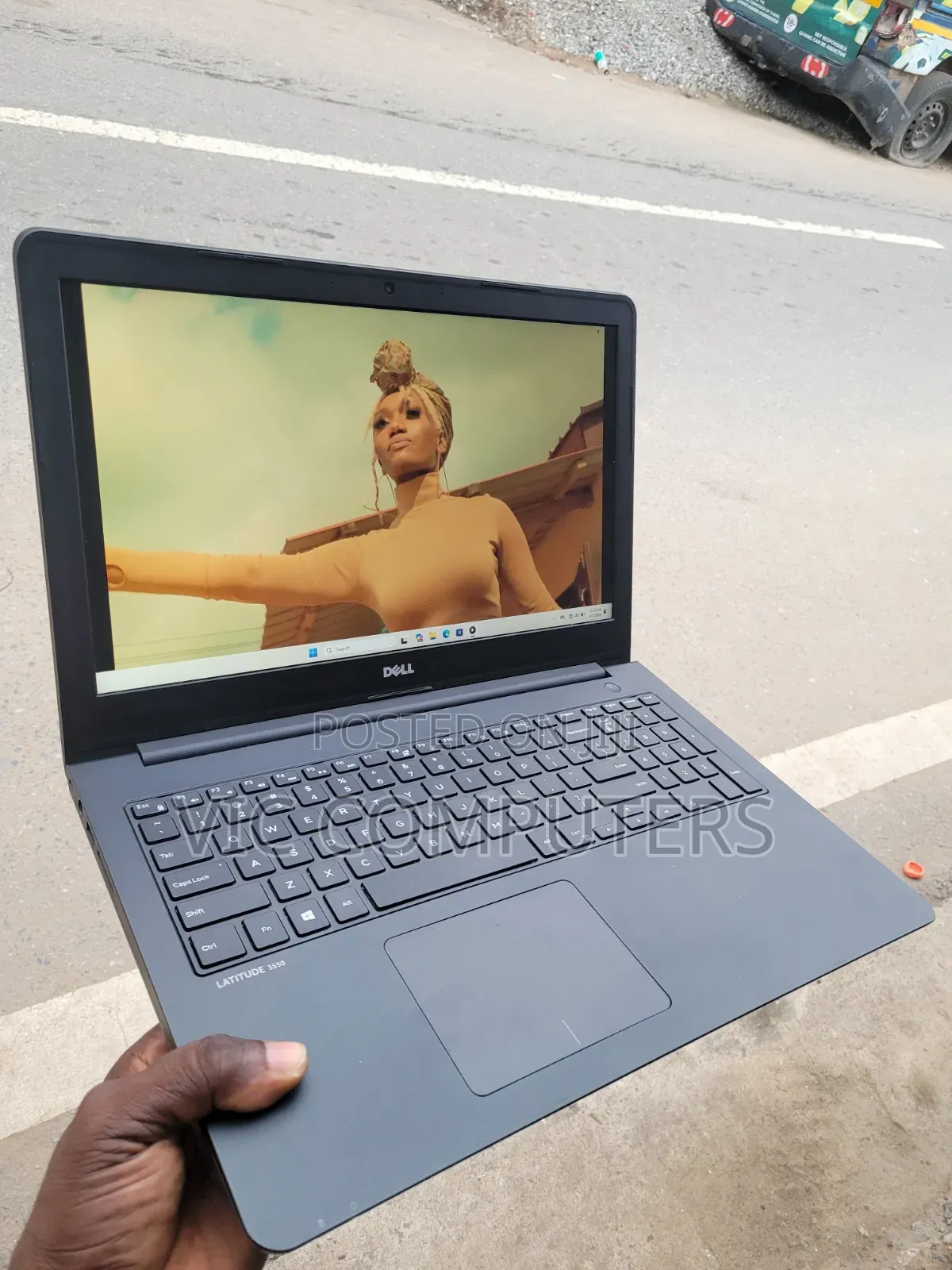 Laptop Dell Latitude 3550 8GB Intel Core i5 HDD+SSD 500GB
