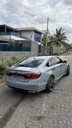 Honda Accord Touring 2018 Blue