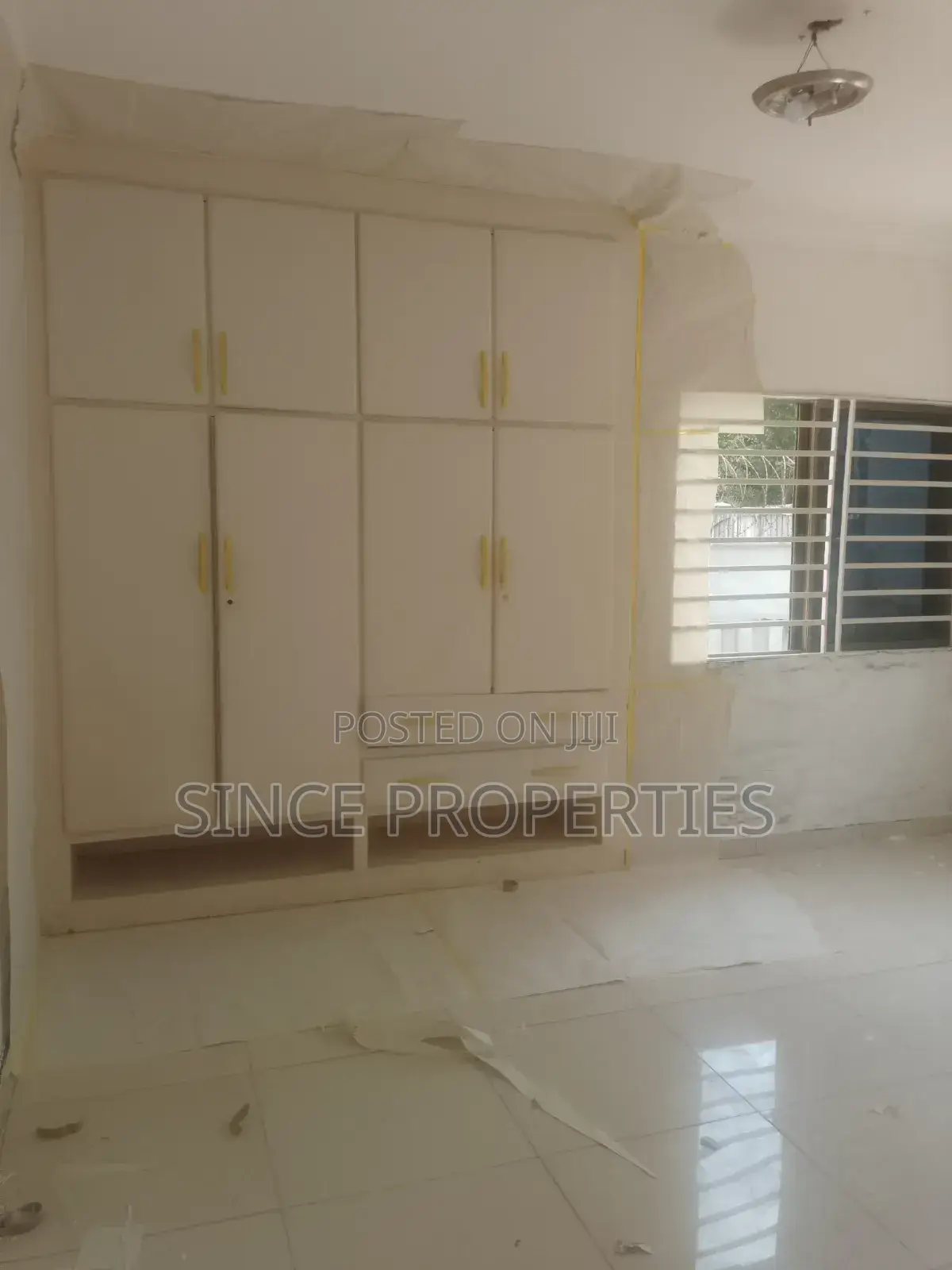 3bdrm House in Sinco Properties, Oxford Street for rent