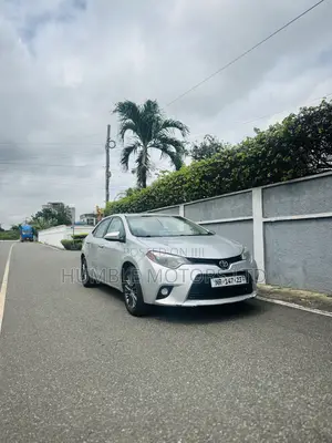 Toyota Corolla 2014 Silver