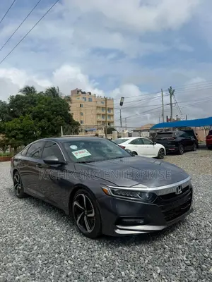 Honda Accord Sport (1.5L 4cyl Turbo CVT) 2019 Gray