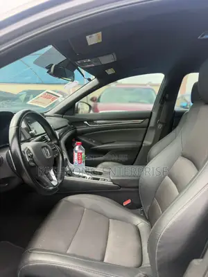Honda Accord Sport (1.5L 4cyl Turbo CVT) 2019 Gray