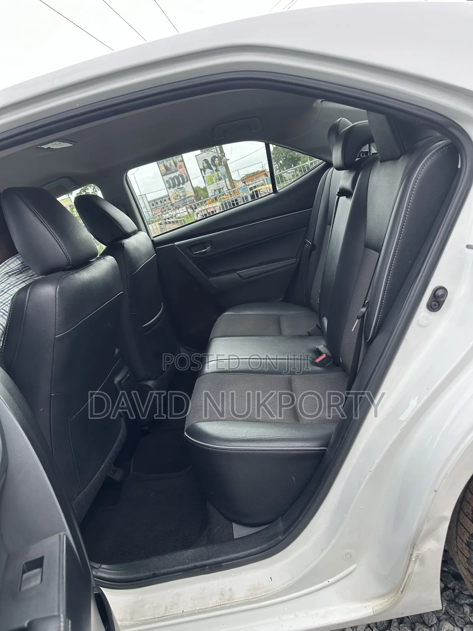 Toyota Corolla 2015 White