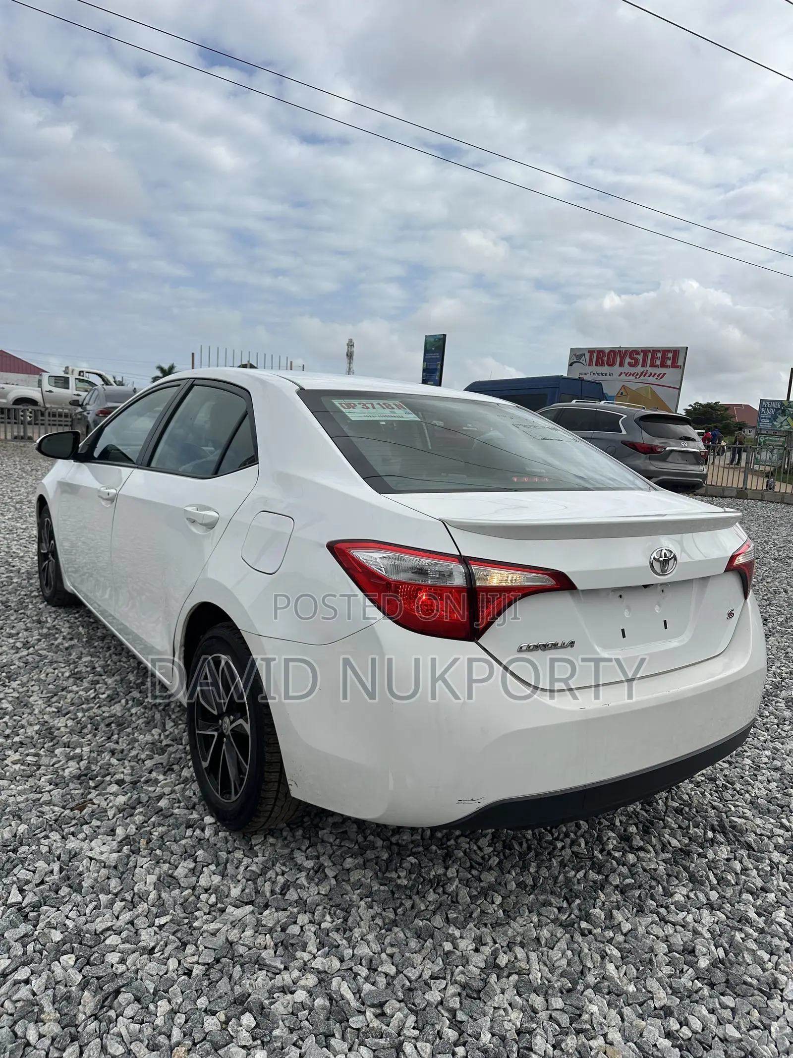 Toyota Corolla 2015 White