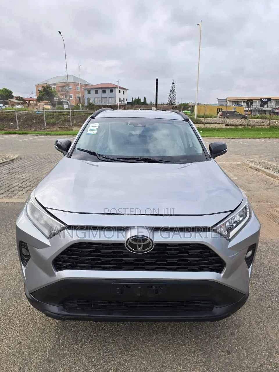 Toyota RAV4 2021 Silver