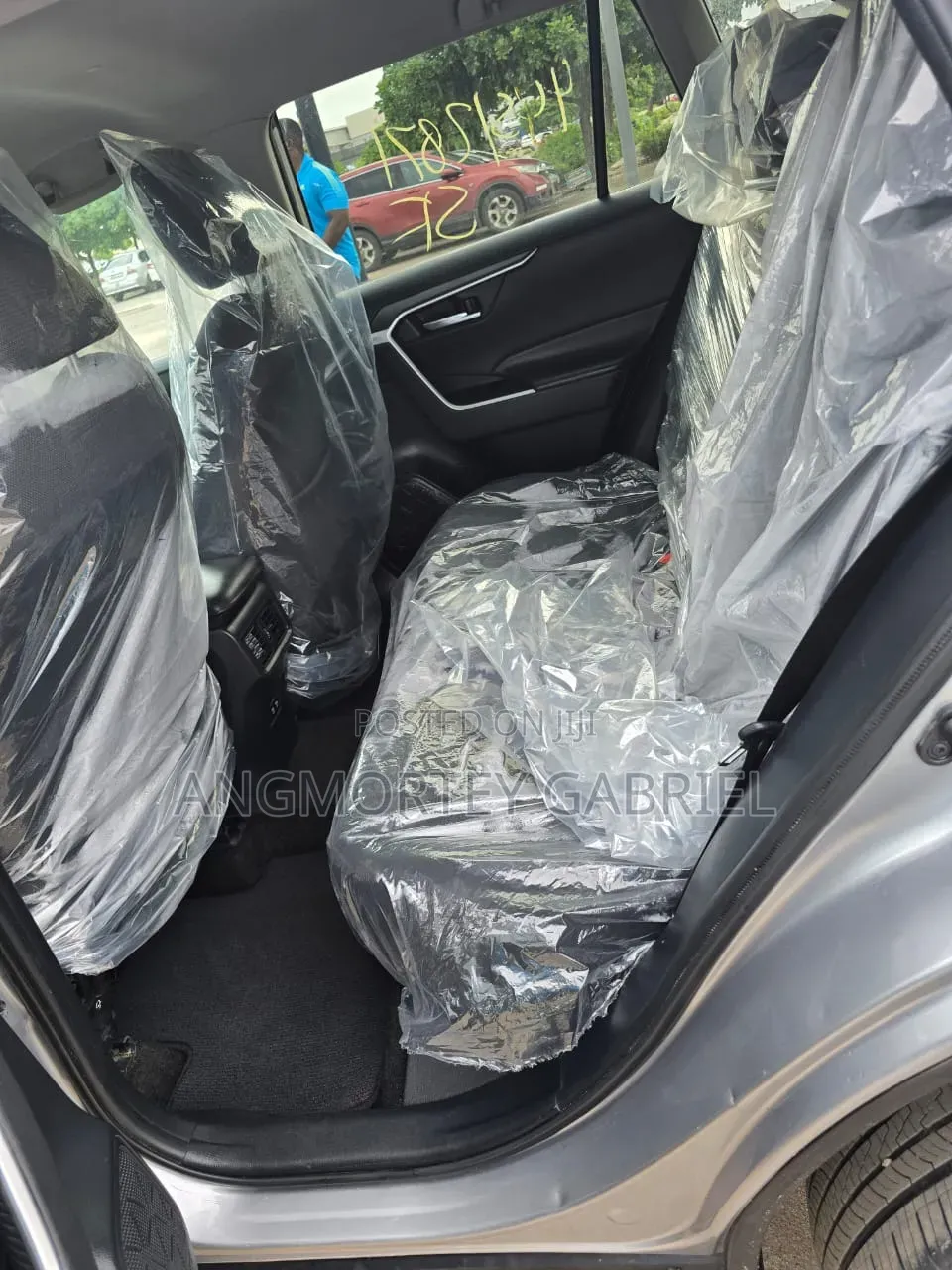 Toyota RAV4 2021 Silver