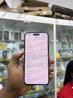 Apple iPhone 15 Plus 256 GB Black