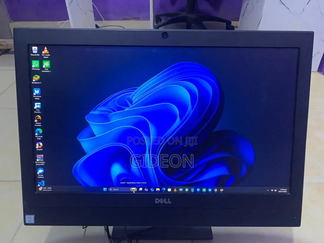 Desktop Computer Dell OptiPlex 5250 16GB Intel Core i5 SSD 256GB