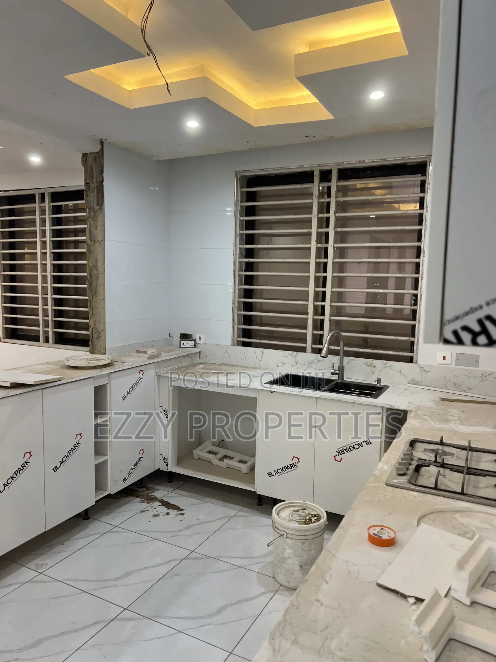 3bdrm Duplex in East Legon Hills for sale