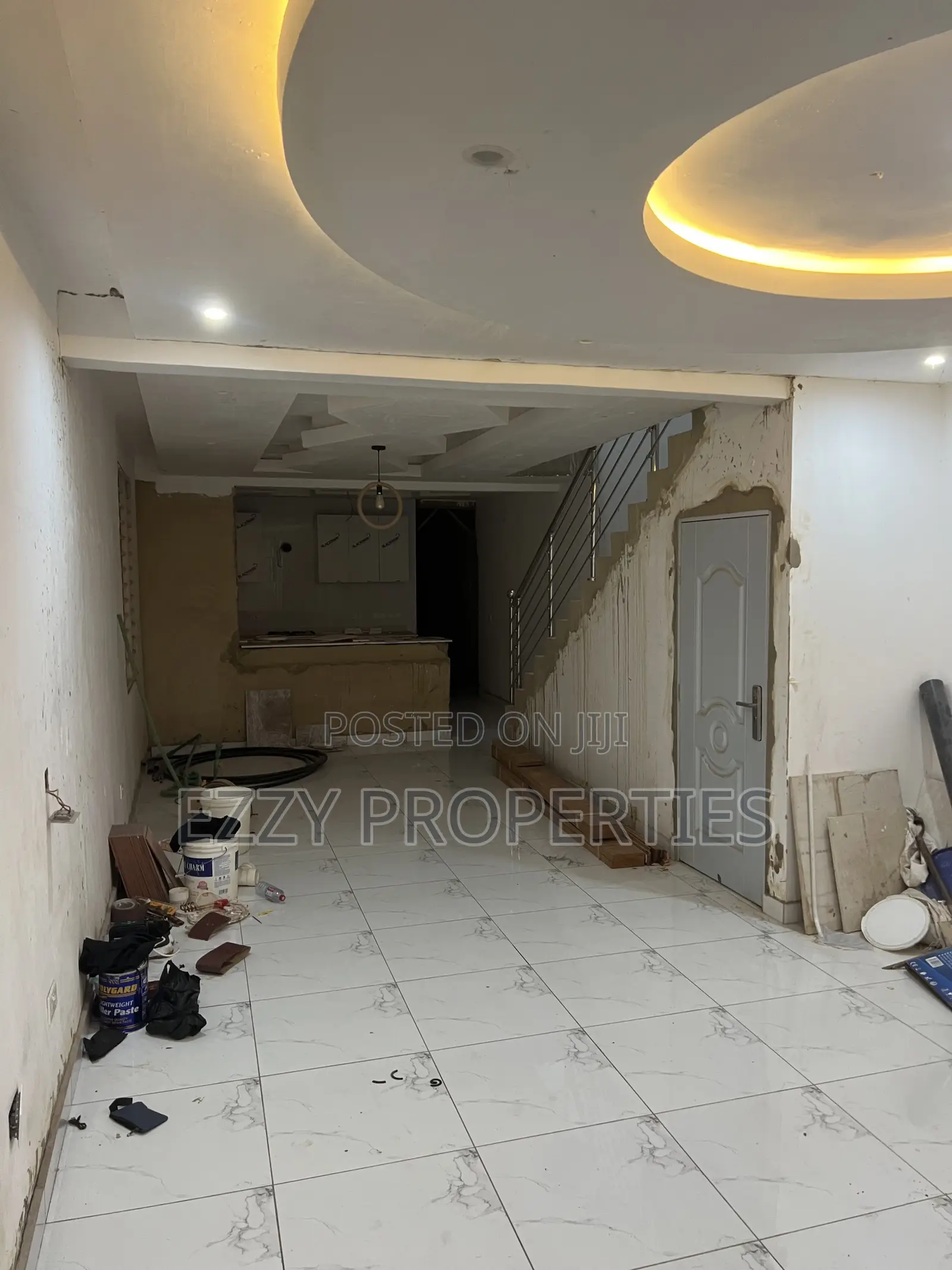 3bdrm Duplex in East Legon Hills for sale