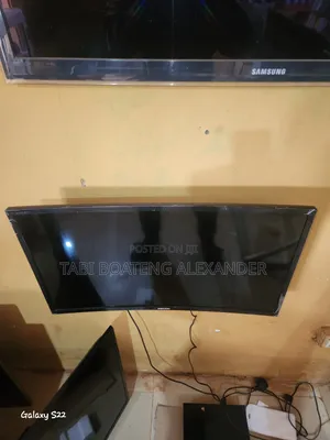 Bruhm 32 Curved Tv