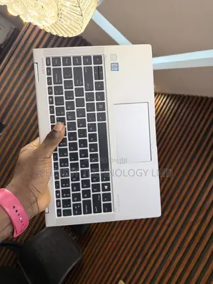 Laptop HP EliteBook 1040 G6 16GB Intel Core i7 SSD 512GB
