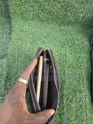 Uk Used Clutch Wallet