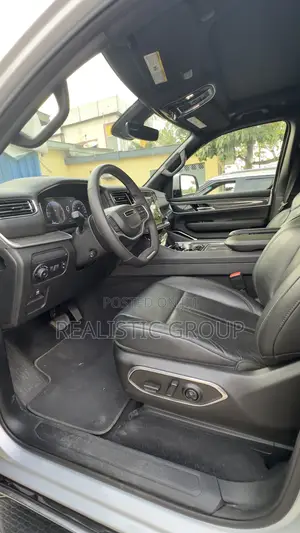 Jeep Grand Wagoneer 2022 Gray